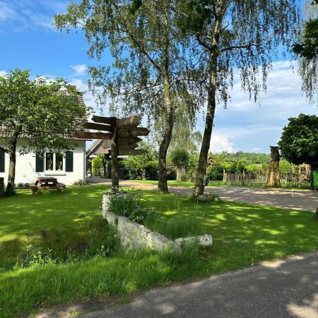 De Hazeldonck Villa Gemert Buitenkant foto